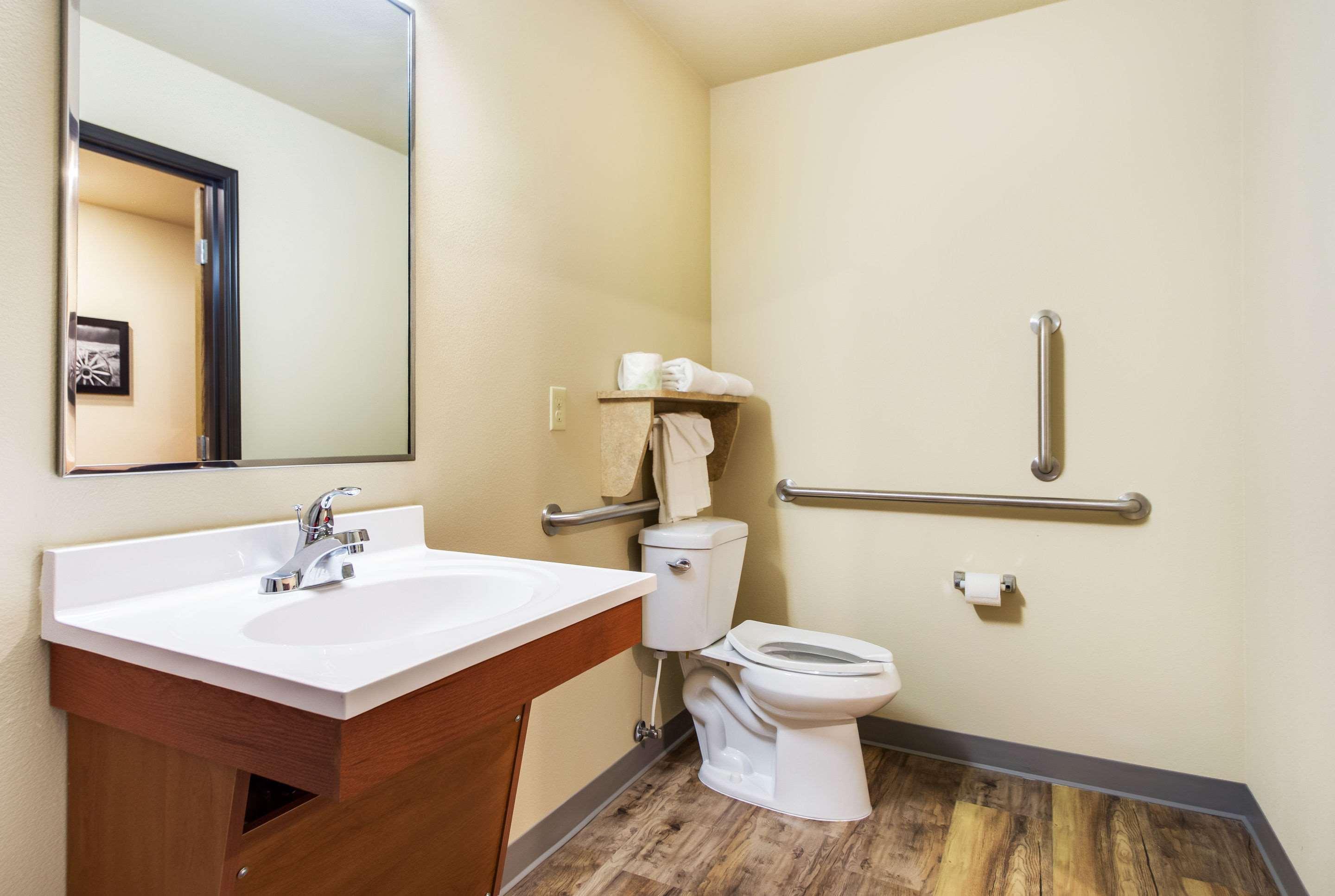 Econo Lodge ברלינגטון מראה חיצוני תמונה
